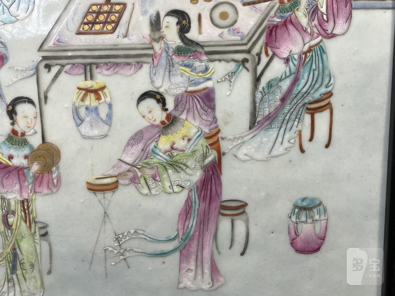 清乾隆 粉彩金线池人物故事图插屏 - 图8